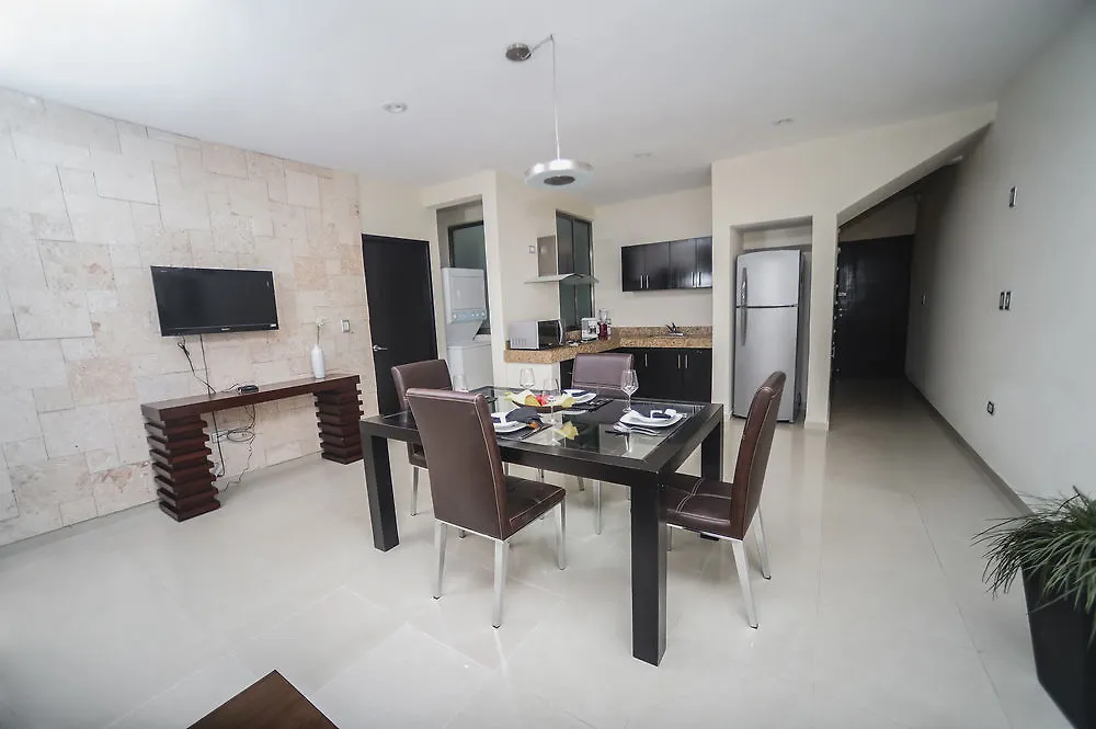 Encanto Riviera Playa del Carmen Aparthotel